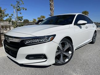 Used 2018 Honda Accord Touring video 1