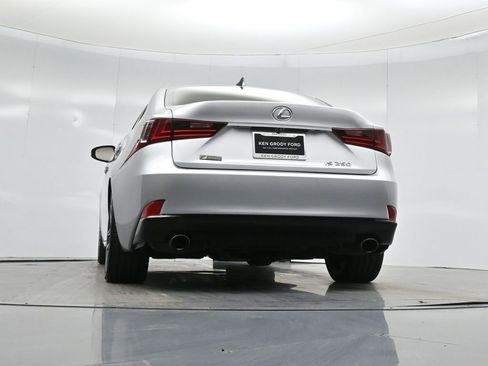 Used 2015 Lexus IS 250 image 47