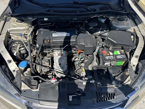 Used 2013 Honda Accord LX image 14