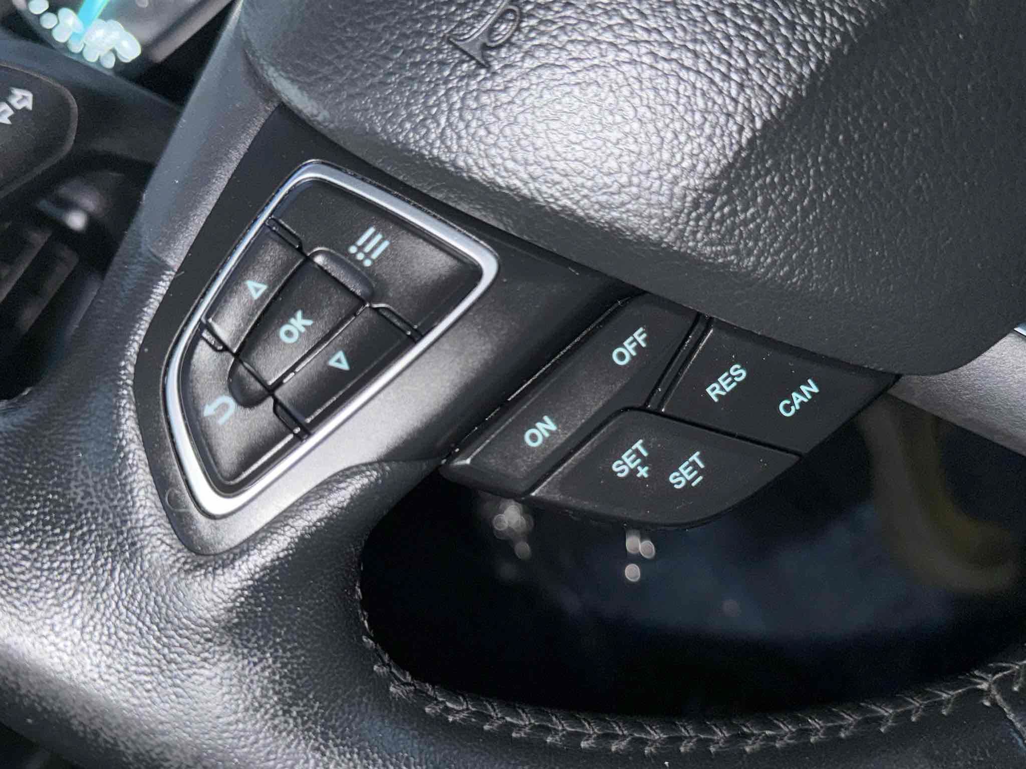 Used 2022 Ford EcoSport Titanium AWD/4WD image 19