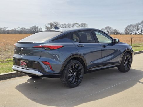 New 2026 Buick Envista Sport Touring image 3