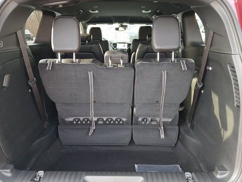 New 2026 Chrysler Pacifica Select image 9