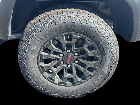 New 2026 GMC Canyon Elevation w/ Convenience Package image 28