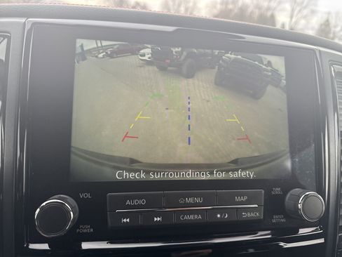 Used 2021 Nissan Titan PRO-4X w/ Pro-4x Utility Package image 24