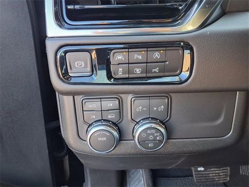 New 2026 GMC Yukon XL Denali w/ Sun & Power Step Package image 20