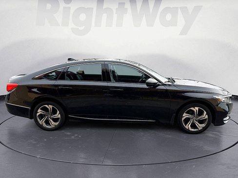 Used 2020 Honda Accord EX-L image 6