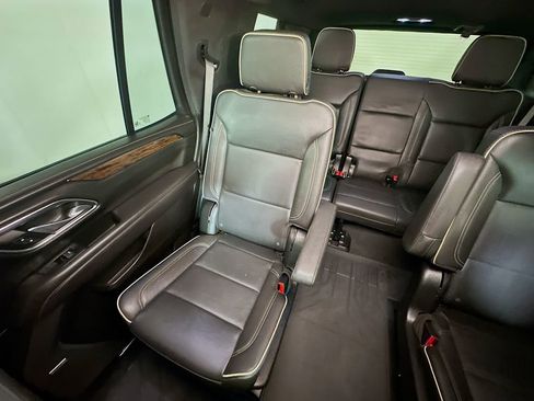 Used 2024 Chevrolet Tahoe Premier image 12