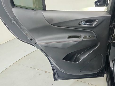 Used 2024 Chevrolet Equinox RS FWD image 22