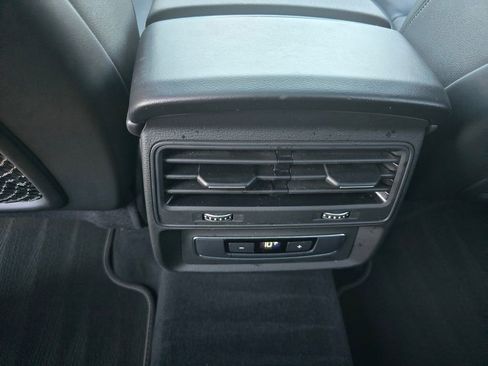 Used 2025 Audi Q7 3.0T Premium Plus image 31