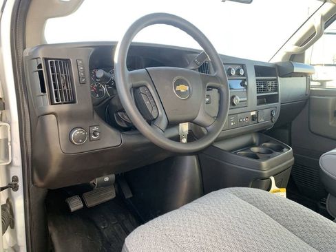 New 2025 Chevrolet Express 3500 w/ Power Convenience Package image 7