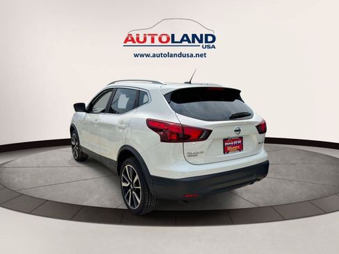 Used 2018 Nissan Rogue Sport SL AWD/4WD image 4