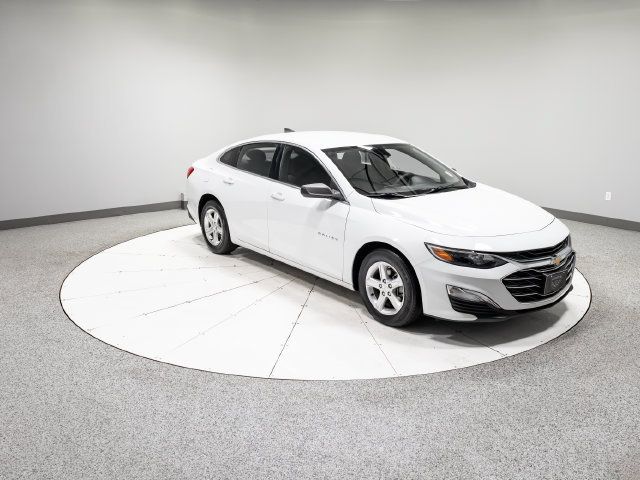 Used 2020 Chevrolet Malibu LS FWD image 24