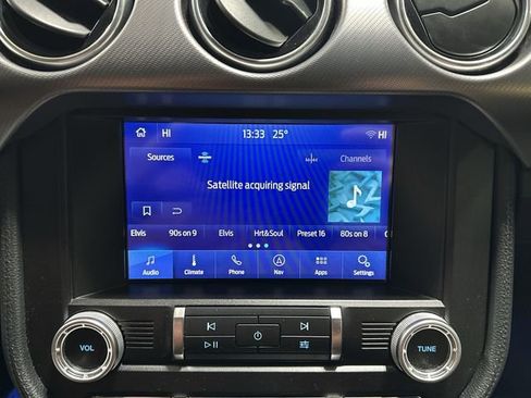 Used 2019 Ford Mustang GT Premium w/ Equipment Group 401A image 16