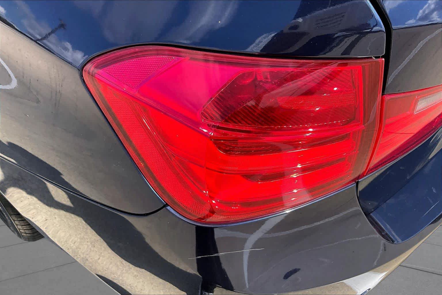 Used 2014 BMW 328i Sedan w/ Driver Assistance Package RWD image 17