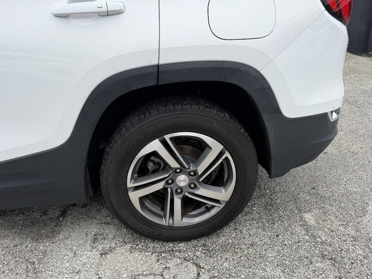 Used 2020 GMC Terrain SLT AWD/4WD image 14