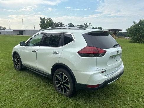 Used 2020 Nissan Rogue SL w/ Premium Package AWD/4WD image 11