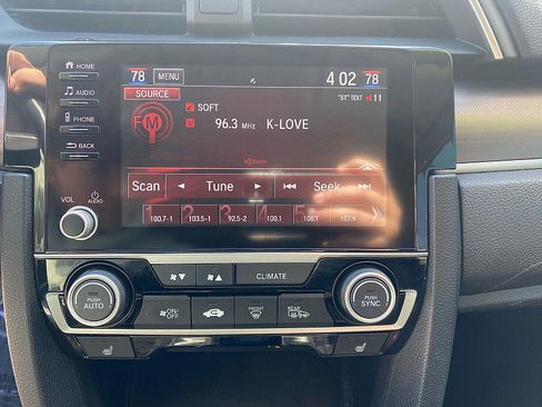 Used 2019 Honda Civic EX image 17