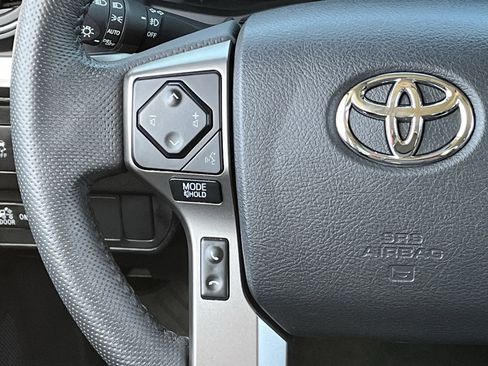 Used 2023 Toyota Tacoma SR5 w/ Technology Package image 12