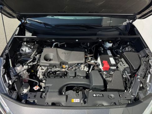 Certified 2023 Toyota RAV4 LE AWD/4WD image 20