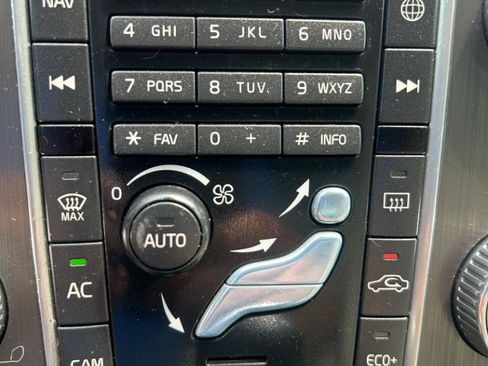 Used 2016 Volvo XC60 T5 Premier FWD image 20