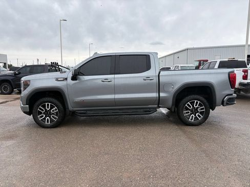 Used 2025 GMC Sierra 1500 AT4 w/ AT4 Premium Package AWD/4WD image 2