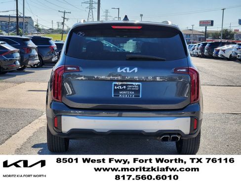 Certified 2023 Kia Telluride S w/ S Sunroof Package FWD image 5