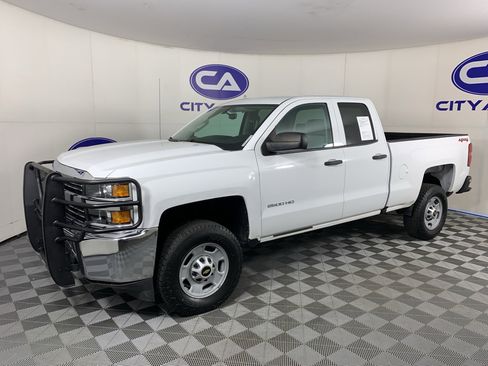 Used 2019 Chevrolet Silverado 2500 W/T AWD/4WD image 6