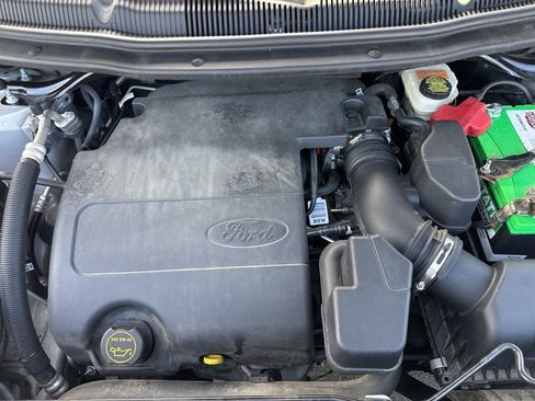 Used 2017 Ford Explorer Limited image 37