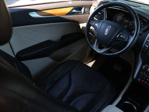 Used 2016 Lincoln MKC Reserve image 21