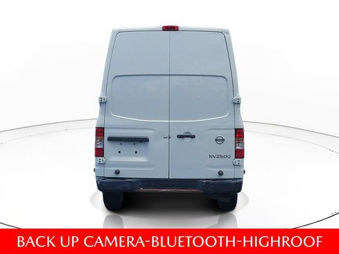 Certified 2019 Nissan NV 2500 SV RWD image 7