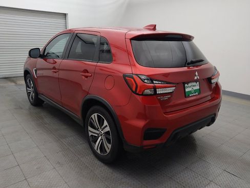 Used 2021 Mitsubishi Outlander Sport SE image 5