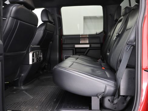 Used 2022 Ford F250 Lariat w/ Tremor Off-Road Package image 8