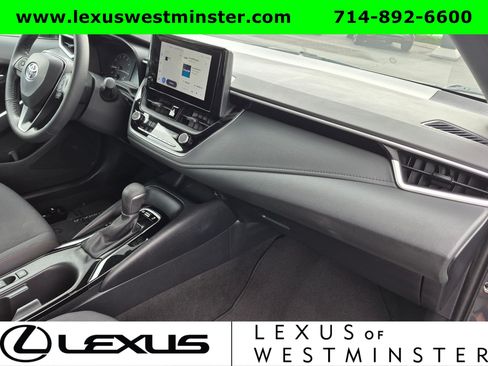 Used 2023 Toyota Corolla SE w/ SE Premium Package FWD image 7