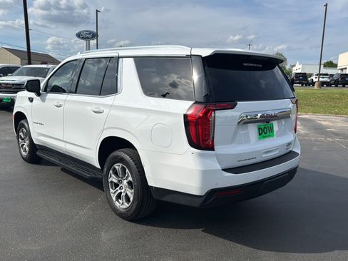 Used 2023 GMC Yukon SLE image 9