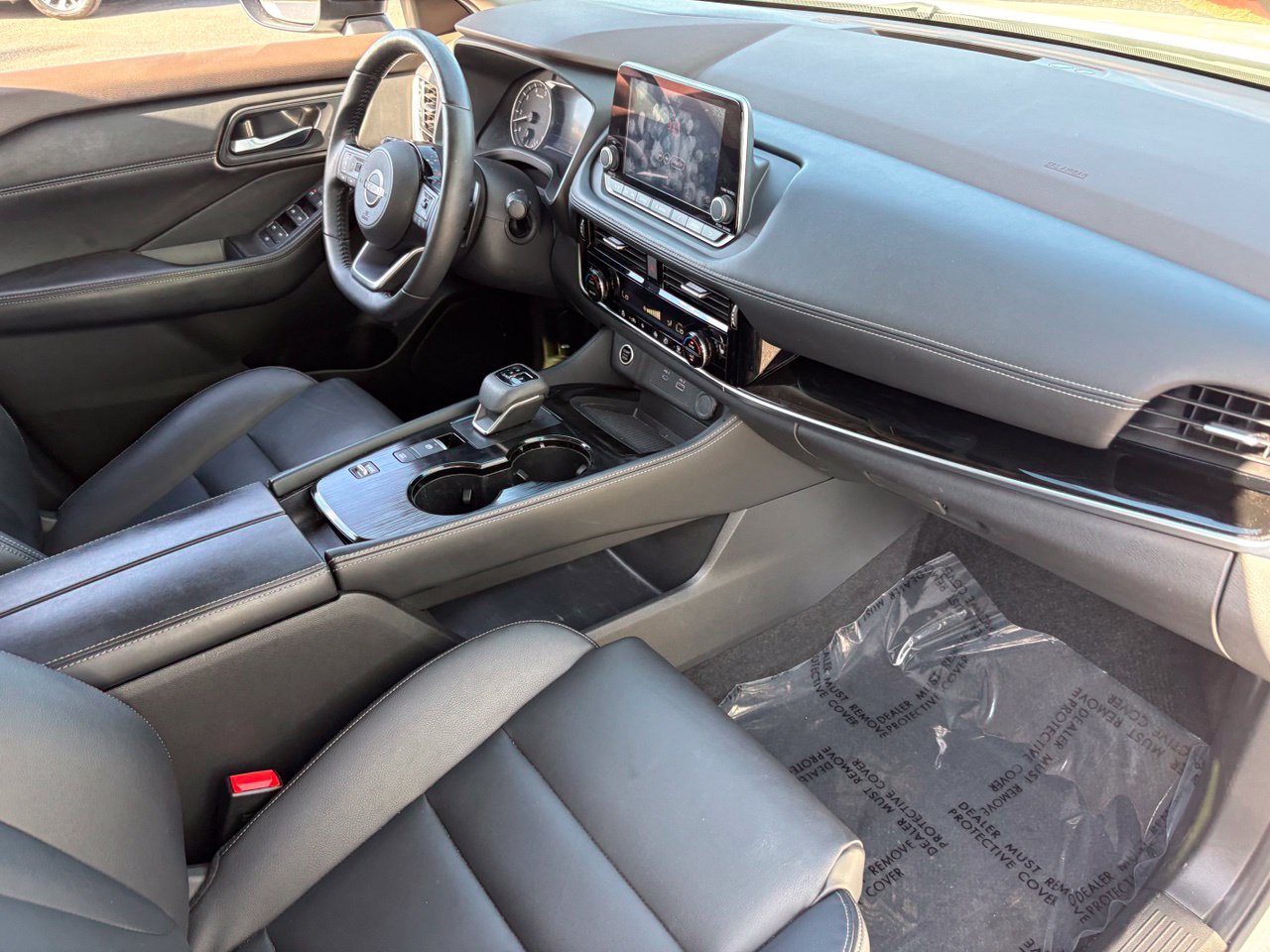 Certified 2023 Nissan Rogue SL FWD image 13