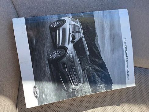 Certified 2021 Ford Explorer Limited w/ Equipment Group 301A image 70