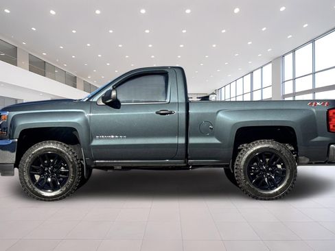 Used 2018 Chevrolet Silverado 1500 LS w/ Trailering Package AWD/4WD image 7