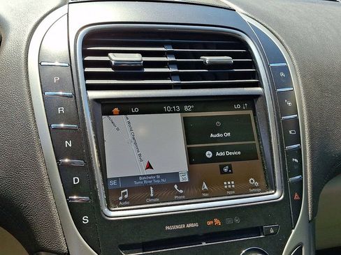 Used 2019 Lincoln Nautilus Reserve w/ Ultimate Package AWD/4WD image 17