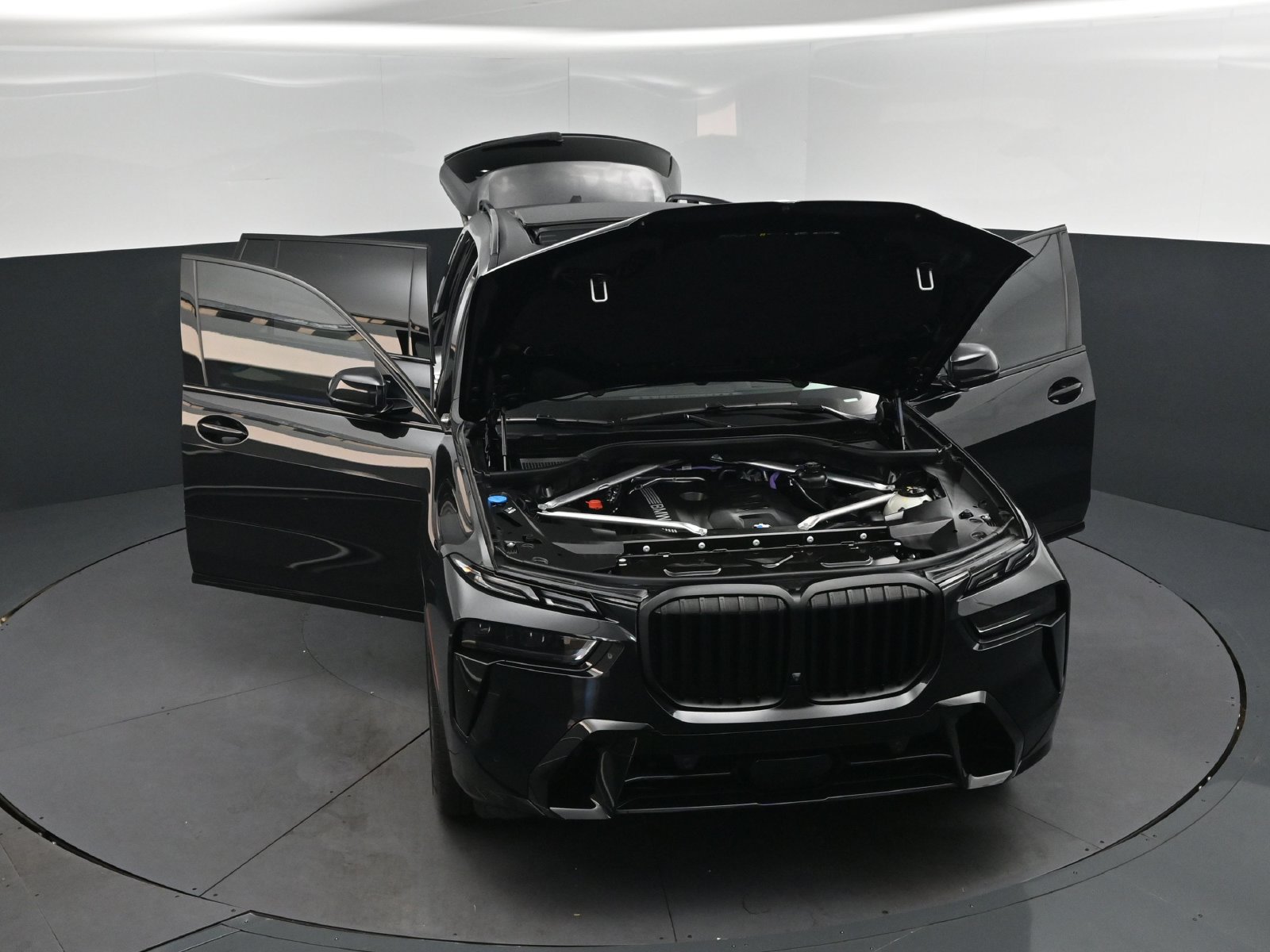 Certified 2026 BMW X7 xDrive40i w/ M Sport Package AWD/4WD image 52