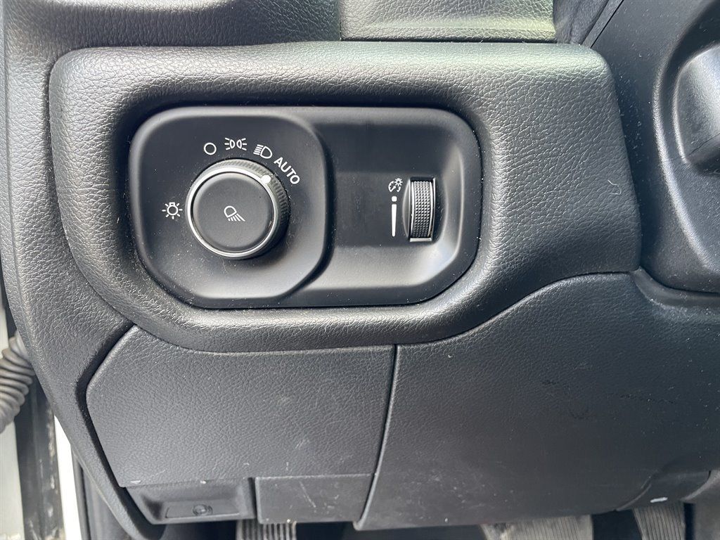 Used 2021 RAM 2500 Big Horn AWD/4WD image 29