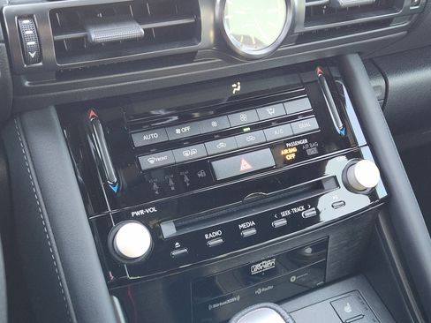 Used 2024 Lexus IS 500 image 14