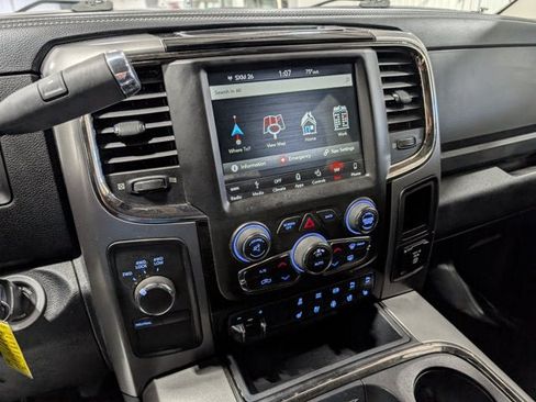 Used 2018 RAM 2500 Laramie w/ Sport Appearance Group AWD/4WD image 25