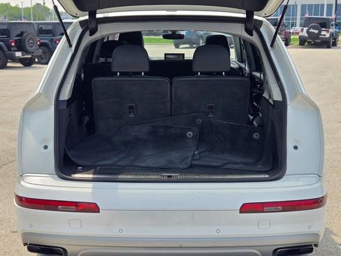 Used 2019 Audi Q7 3.0T Premium Plus image 13