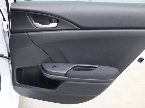 Used 2019 Honda Civic EX image 25