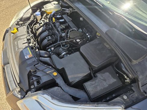 Used 2013 Ford Focus SE FWD image 30