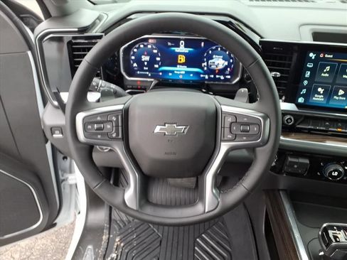 New 2026 Chevrolet Silverado 1500 LT Trail Boss w/ Convenience Package II AWD/4WD image 23
