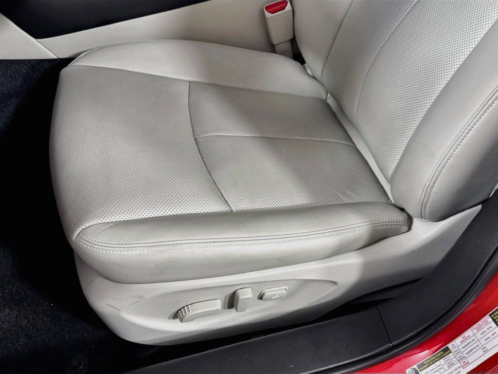 Certified 2023 INFINITI Q50 Luxe w/ Cargo Package RWD image 26