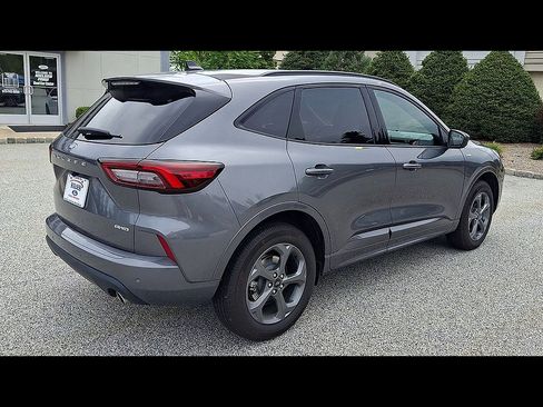 Certified 2024 Ford Escape ST-Line w/ Tech Pack #1 AWD/4WD image 8
