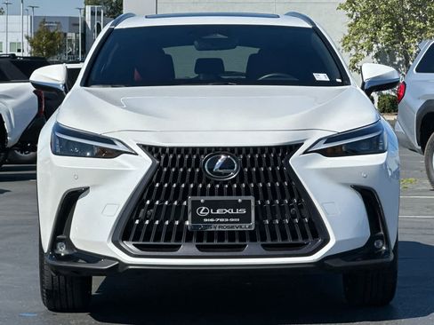 Used 2023 Lexus NX 350h Premium image 10