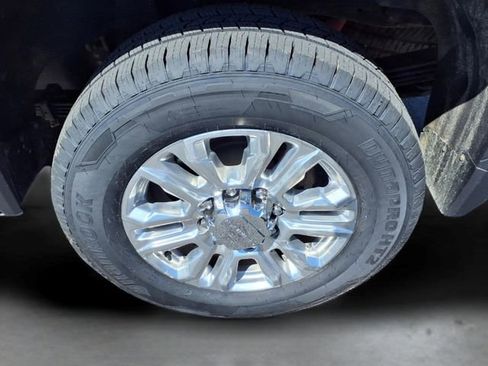 Used 2020 GMC Sierra 2500 Denali w/ Denali Ultimate Package AWD/4WD image 9